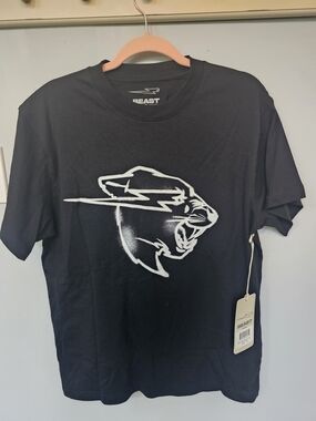 NWT MrBeast Beast Brand Black Panther Lightning Logo Graphic Tee Small